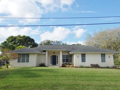 8596 SE May Terrace, Hobe Sound, FL, 33455