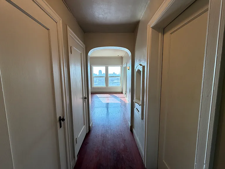 Eden Square Apartments — Photo 45