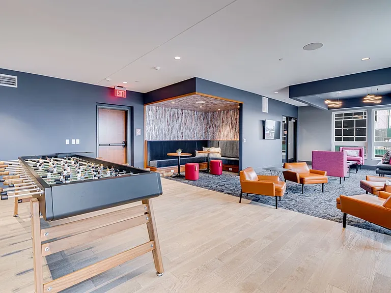 Pivot Apartments — Photo 58