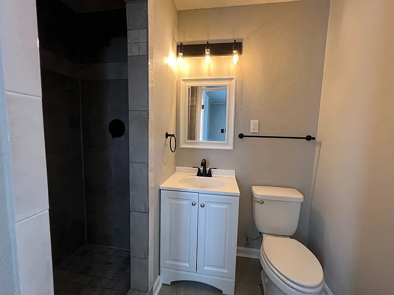5586 Hyacinth Cv — Photo 8