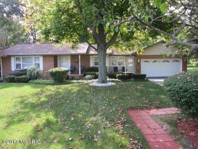 812 Polfus Dr, Benton Harbor, MI, 49022