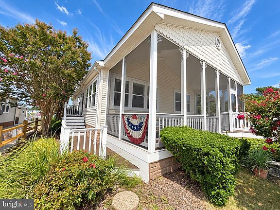 3rd image of 37097 Sandpiper Rd #9