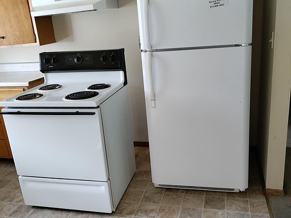 2nd image of 6640 Maywood Ave #B