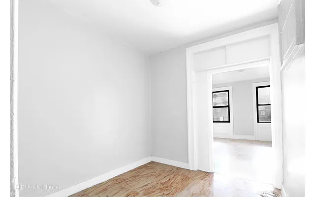 Rented by Douglas Elliman | media 14