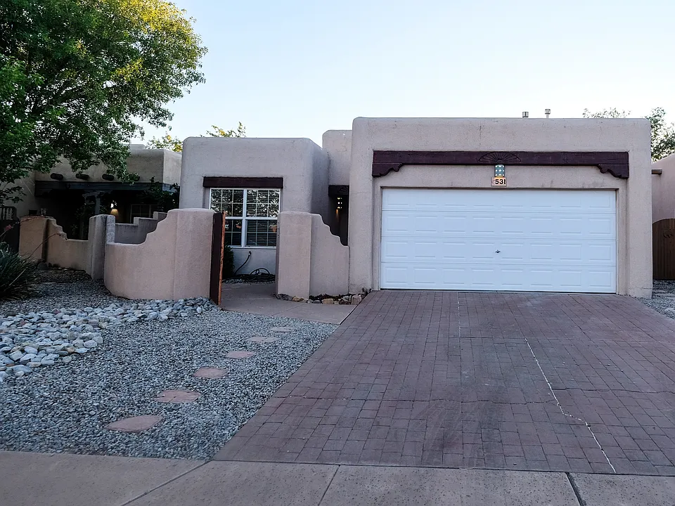 531 Via Patria SW #1