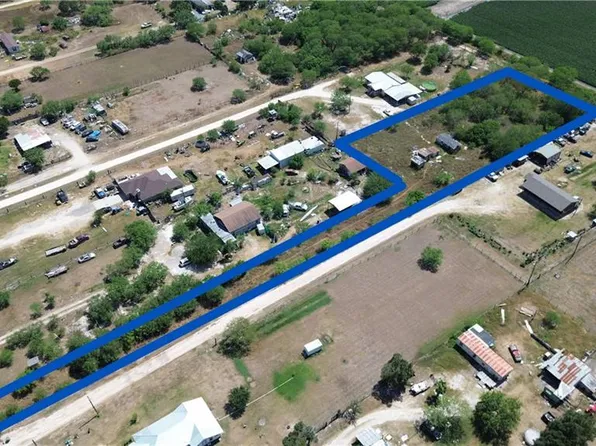 20638 Thompson Rd, Santa Rosa, TX 78593