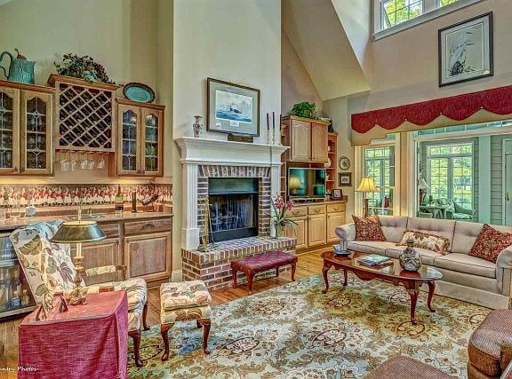 3rd image of 4408 Indigo Ln
