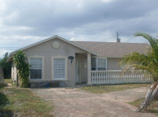6915 Westview Dr, Lake Worth, FL 33462