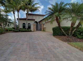9453 Napoli Ln, Naples, FL 34113