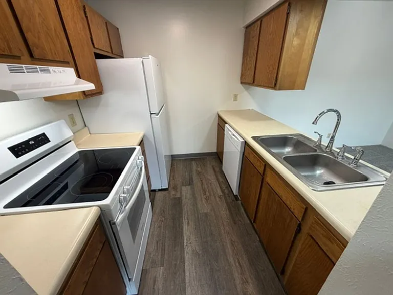 2211 Spansail Dr #22 — Photo 4