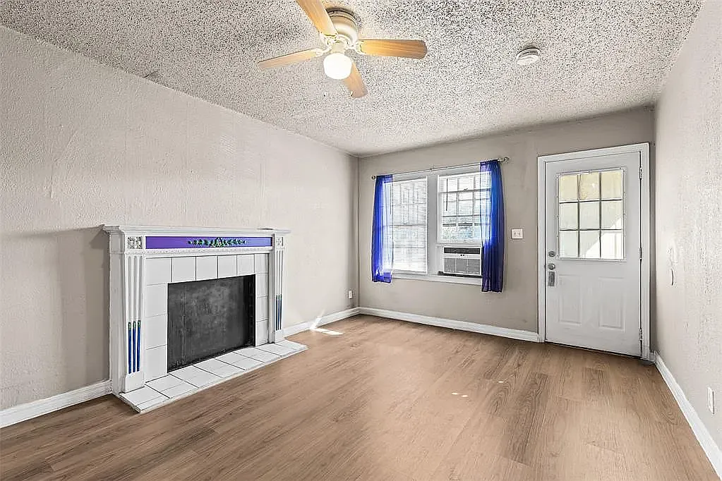 2 bed, 1225 sqft, $1,195 — Photo 3