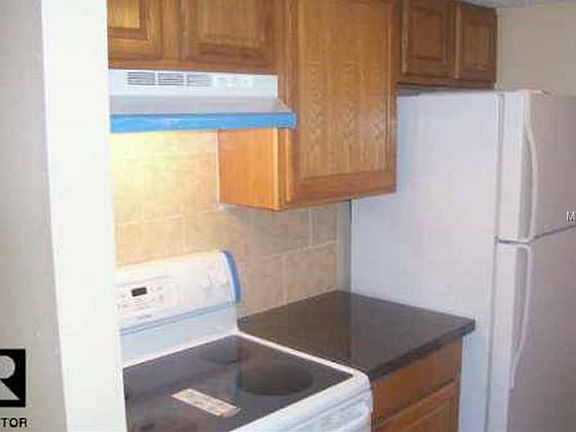 5th image of 379 47th Ave N APT 101