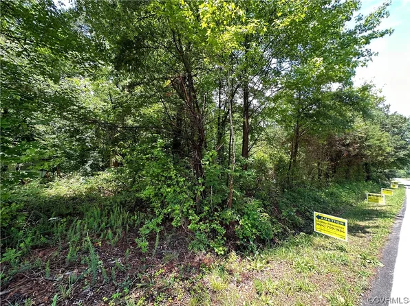 1166 River Rd #6, South Boston, VA 24592