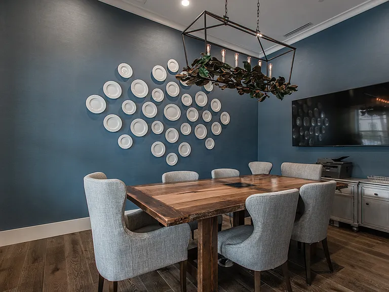 Heartwood at Lockwood Glen — Photo 16