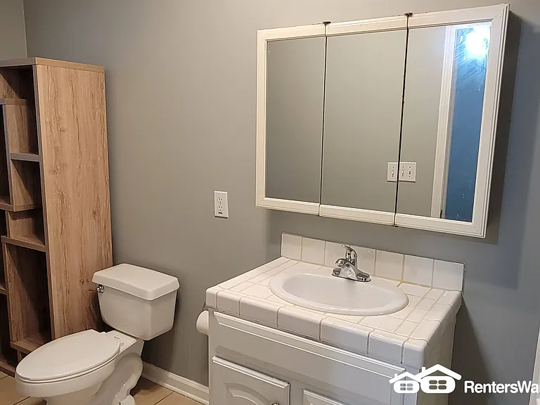 3446 Lee St — Photo 33