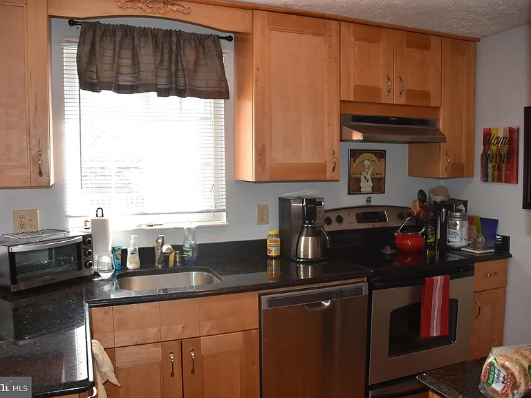7708 Fawn Ct — Photo 9