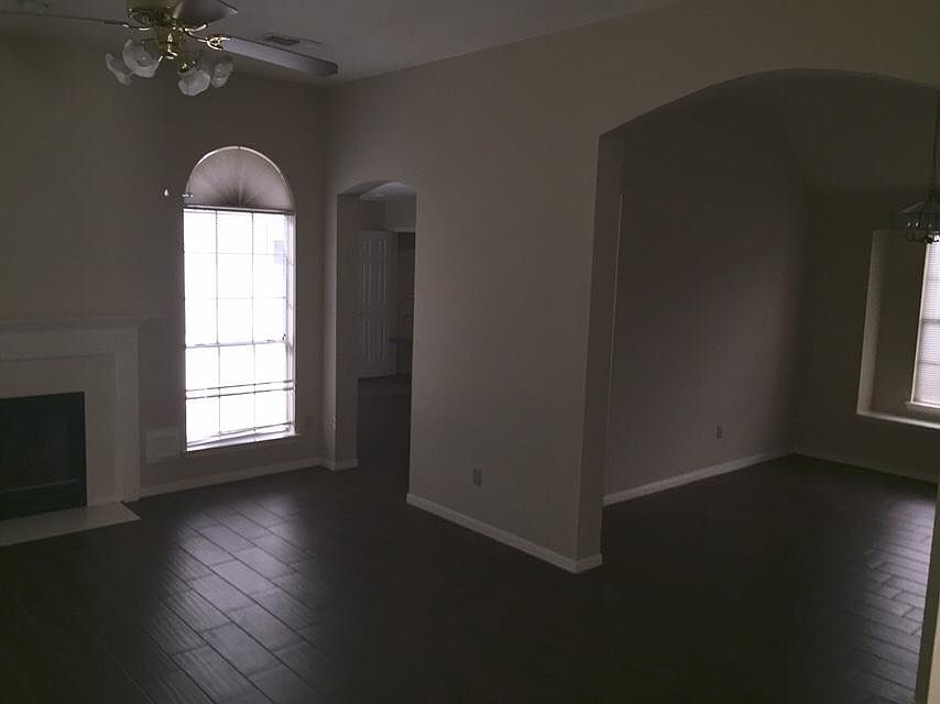 2nd image of 11518 Yorkshire Oaks Dr