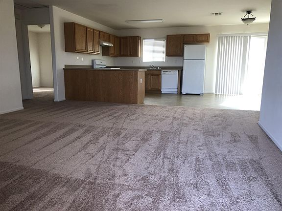 2nd image of 6061 Bagley Ave APT 28