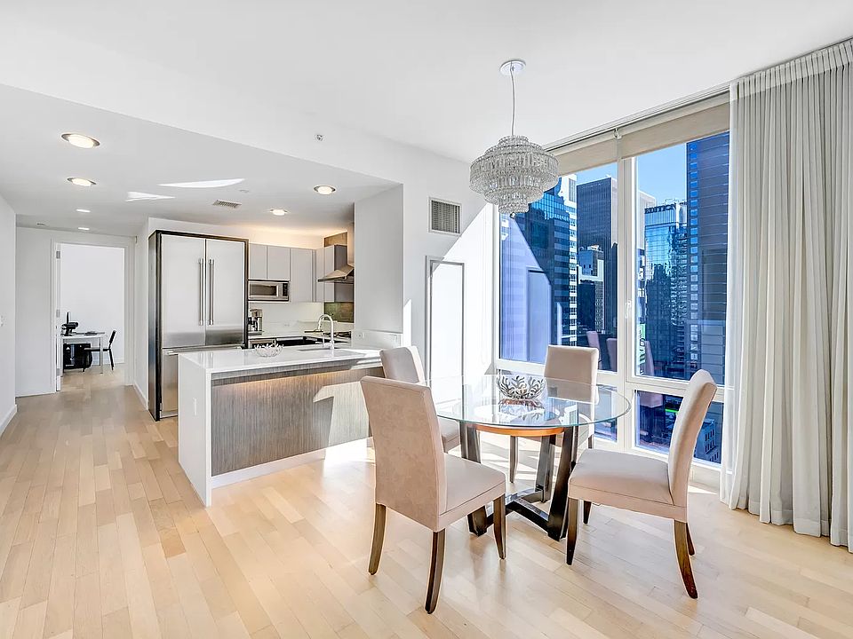 247 W 46th St APT 3004, New York, NY 10036 | MLS #1690510 | Zillow