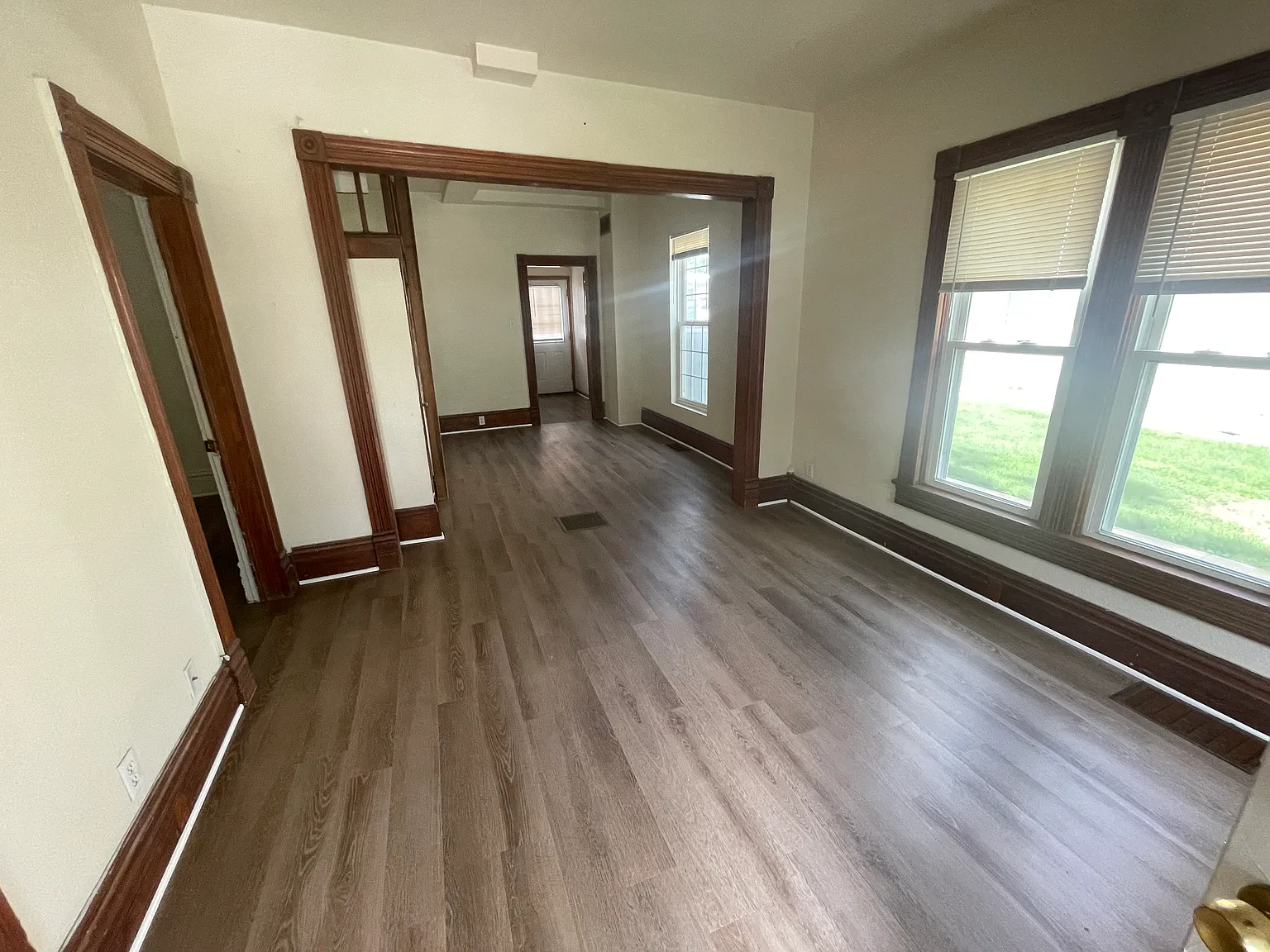 4 bed, 1460 sqft, $3,300 — Photo 2