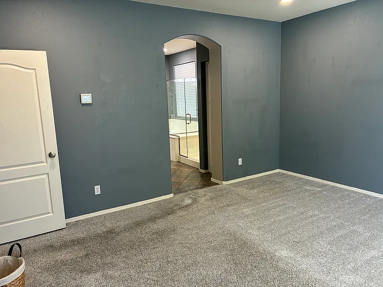 9237 W Irma Ln — Photo 18