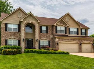 10 Wynnbrooke Manor Ct, Saint Charles, MO 63301