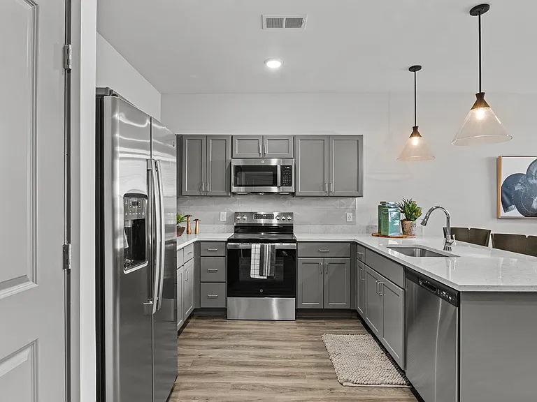 Ashgrove Farms Townhomes — Photo 29