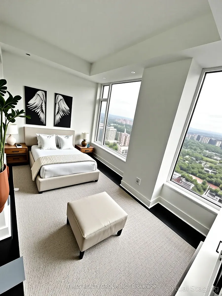 Building Photo - 11 Yorkville Ave #5804
