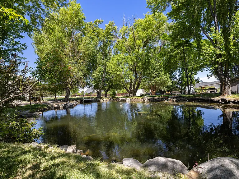 2241 Pioneer Trl — Photo 19