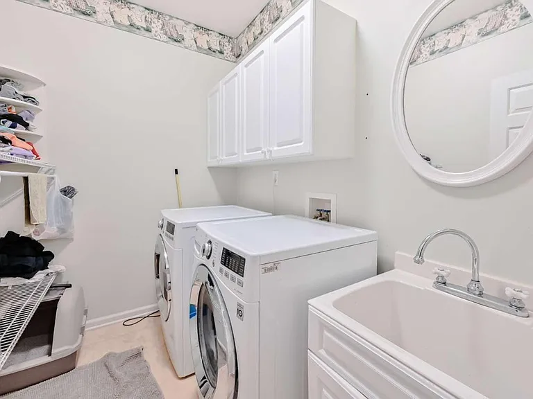 345 Eastcote Dr — Photo 21