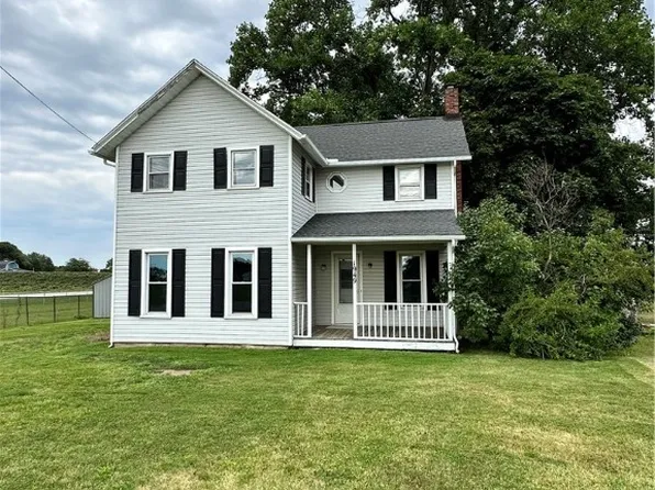 1949 Freeport Rd, North East, PA 16428