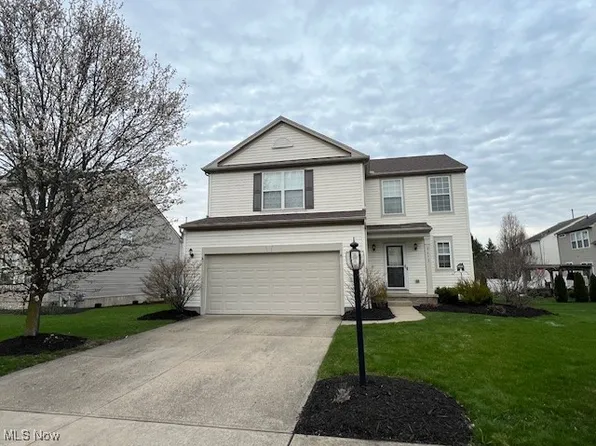 9613 Taberna Ln, Olmsted Township, OH 44138