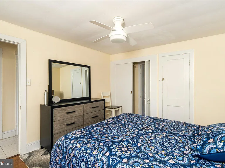 96 Linden Ln #1 — Photo 17