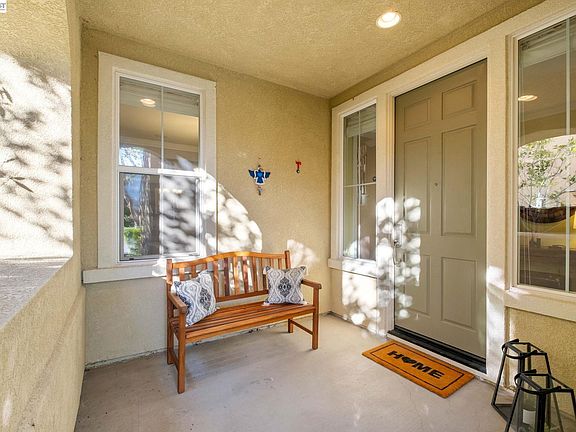 4th image of 3132 Ashbrook Ln