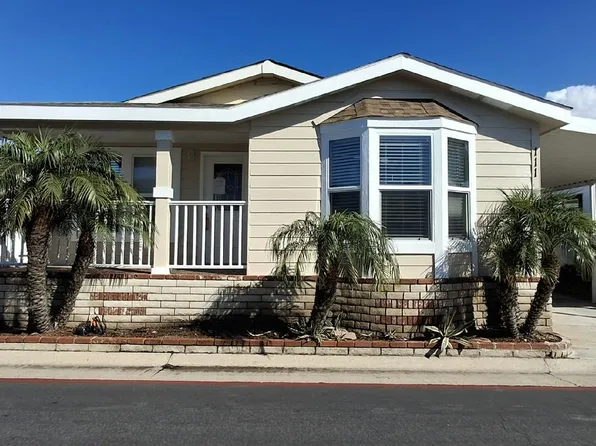 21851 Newland St Spc 111, Huntington Beach, CA 92646