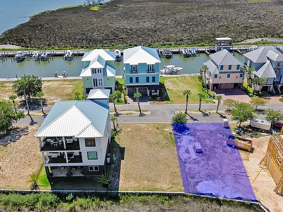 3rd image of 3882 Lafitte Blvd #29