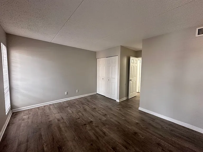 The Hammond Apartments — Photo 116