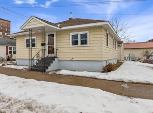 113 Chestnut St, Winona, MN 55987