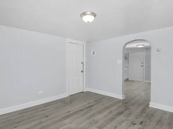 3707 W Thomas St, Chicago, IL 60651