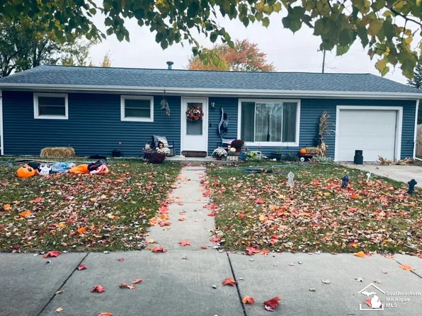 458 Argyle Cres, Milan, MI 48160