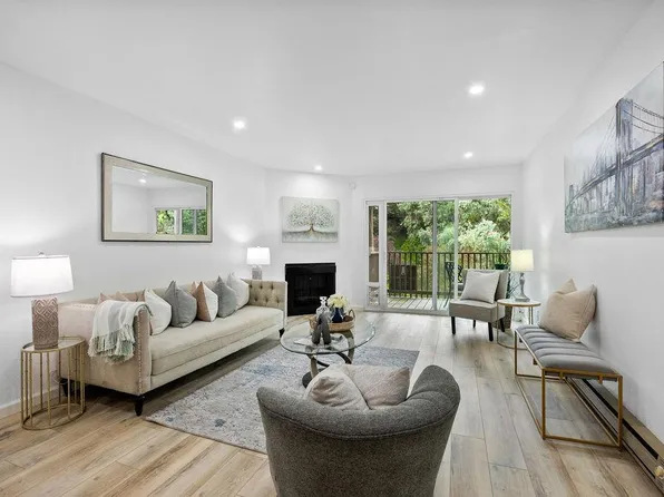381 Half Moon Ln APT 207, Daly City, CA 94015