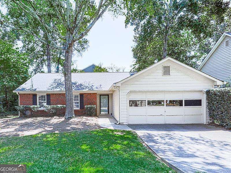 1st image of 650 Radford Cir
