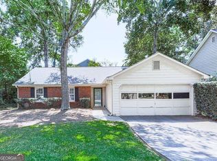 650 Radford Cir, Woodstock, GA 30188