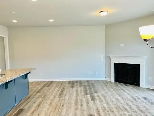 159 McDowell Ln — Photo 10