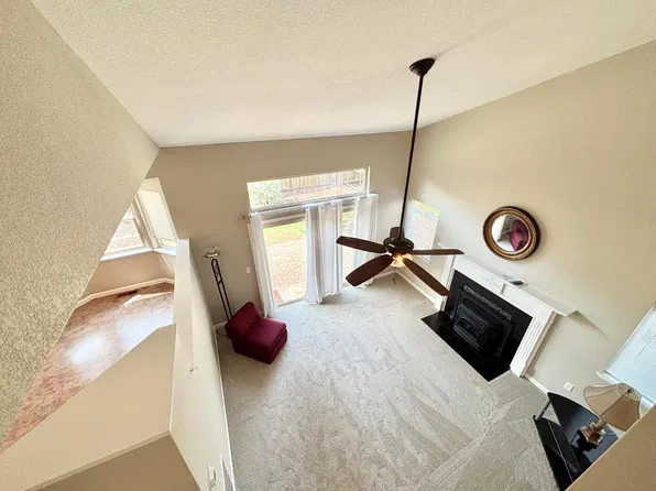 385 Hatteras Way, Sacramento, CA 95831