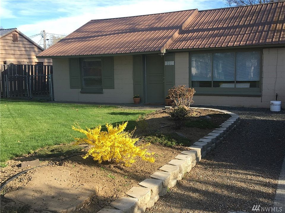 810 E. Hobert is on a quiet, non-thru street close to Kittitas County Community Hospital and the Mountainview shopping and healthcare area.