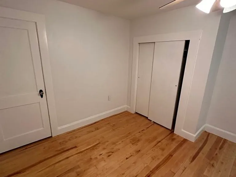 160 Amherst St #2 — Photo 6