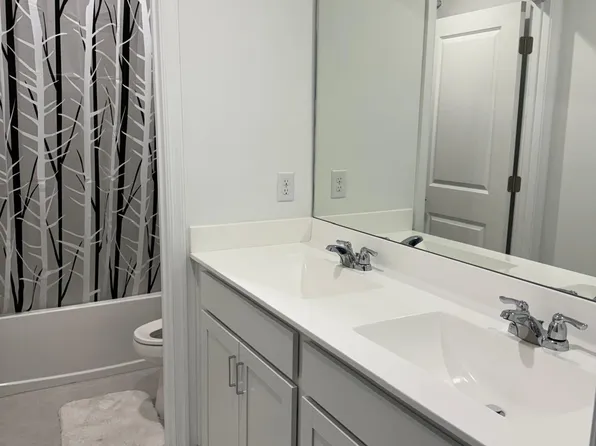 967 Bent Creek Dr, Fort Pierce, FL 34947