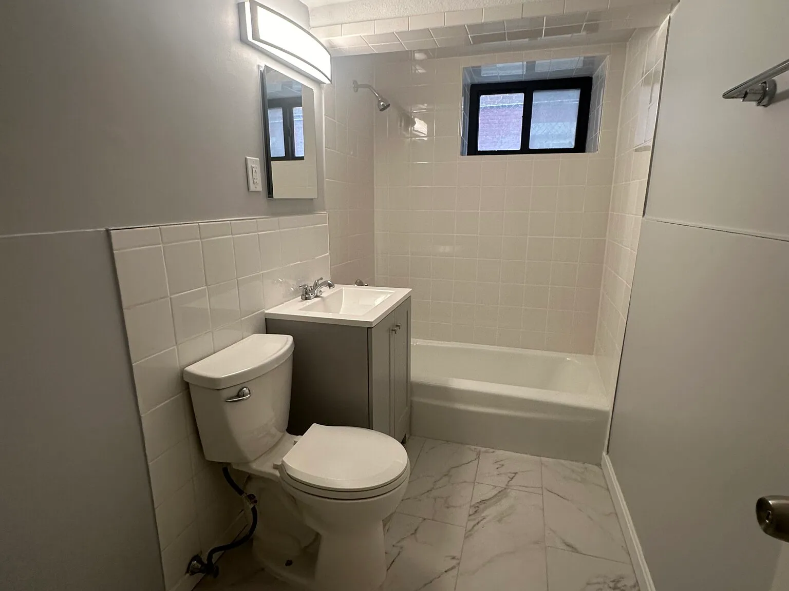 1 bed, 440 sqft, $2,200 — Photo 4
