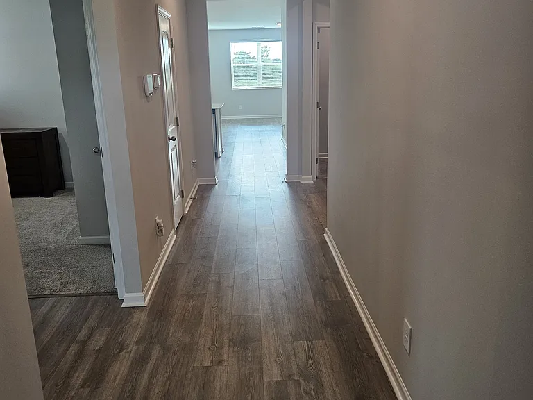1738 Wren Way — Photo 3